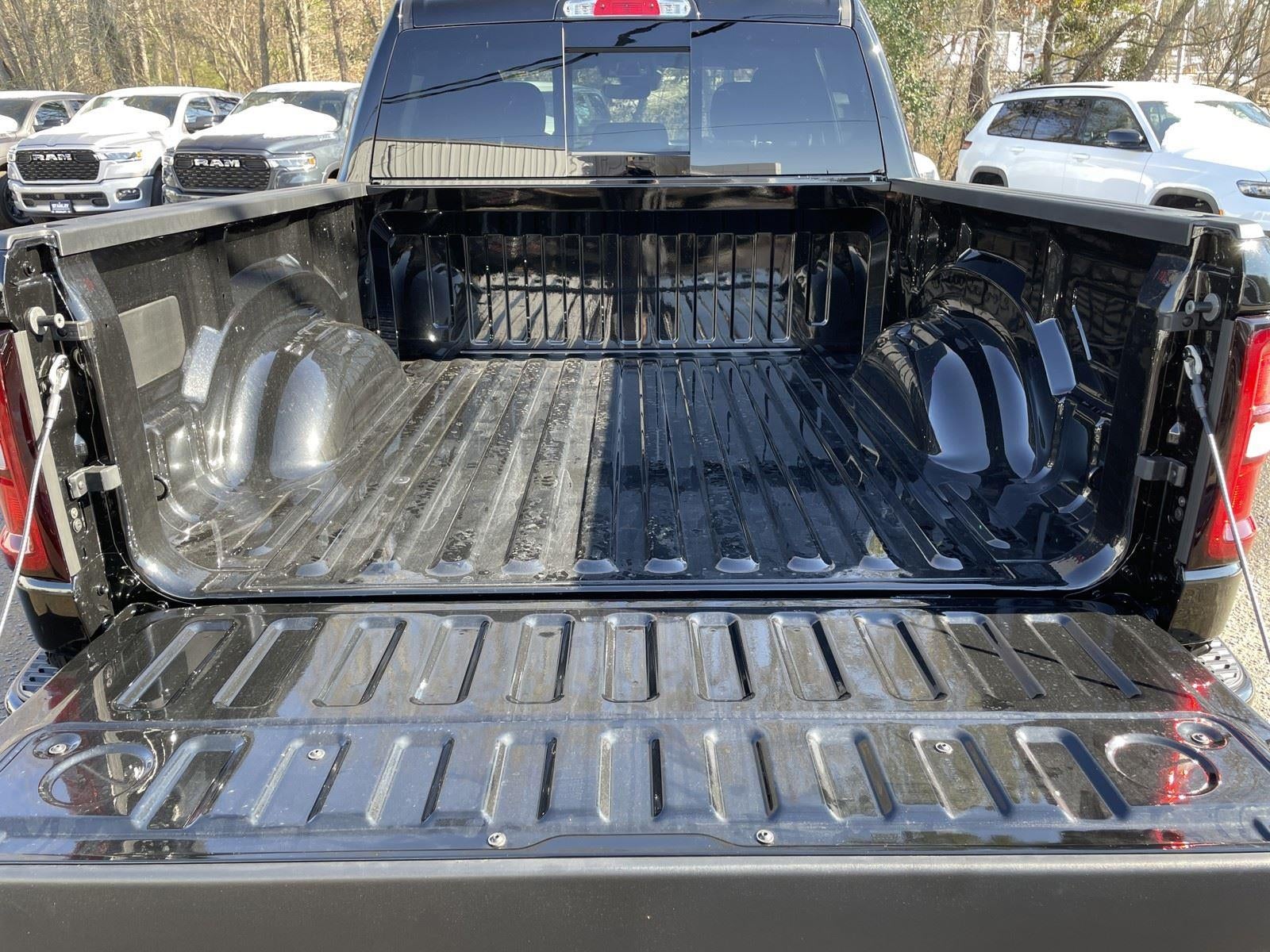 2026 RAM Ram 1500 RAM 1500 LONE STAR CREW CAB 4X4 5'7' BOX