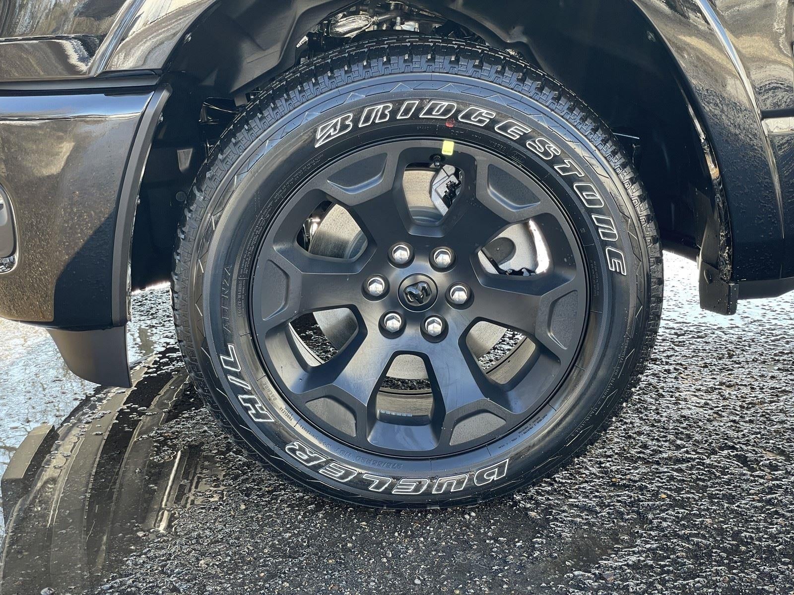 2026 RAM Ram 1500 RAM 1500 LONE STAR CREW CAB 4X4 5'7' BOX