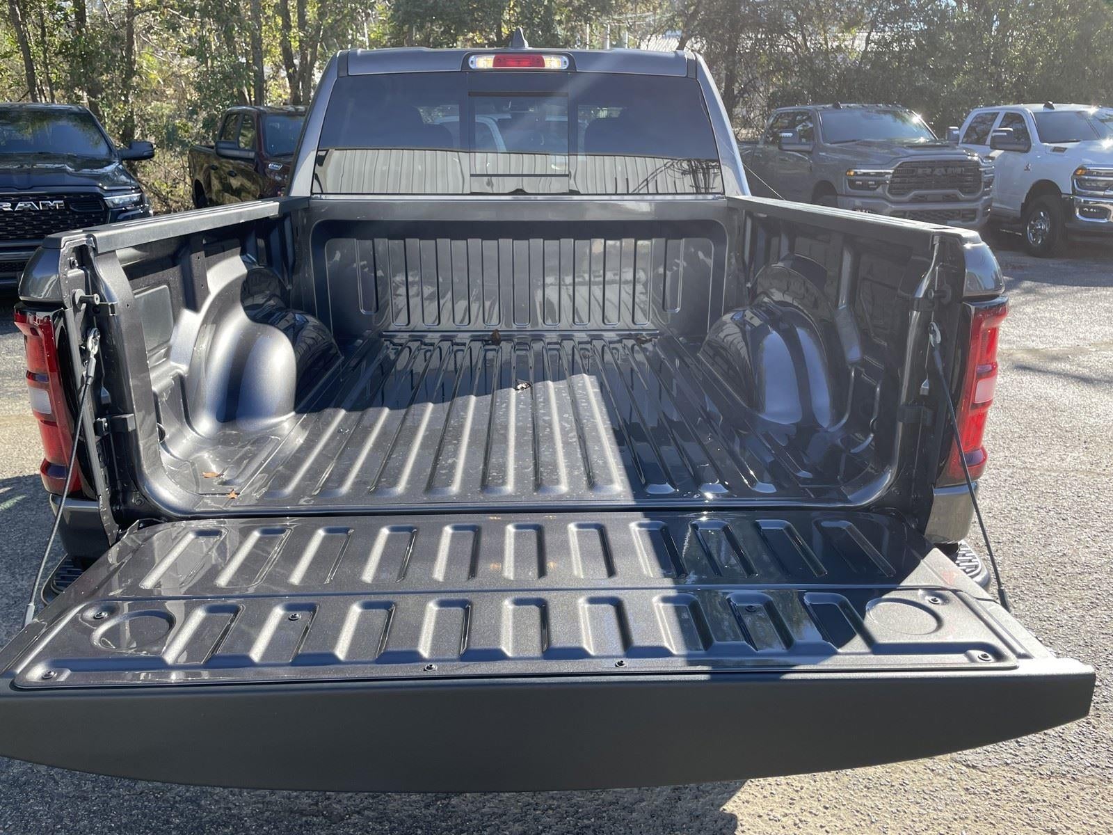 2026 RAM Ram 1500 RAM 1500 LONE STAR CREW CAB 4X4 5'7' BOX