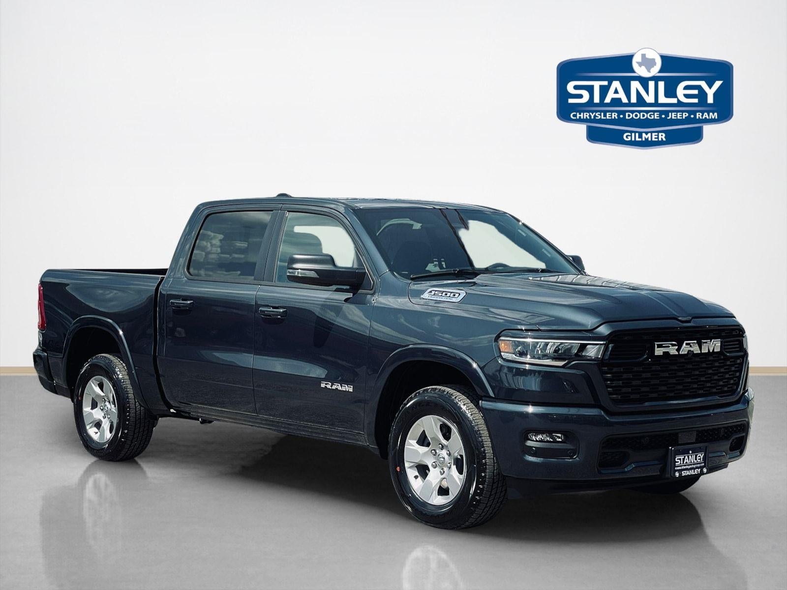 2026 RAM Ram 1500 RAM 1500 LONE STAR CREW CAB 4X4 5'7' BOX