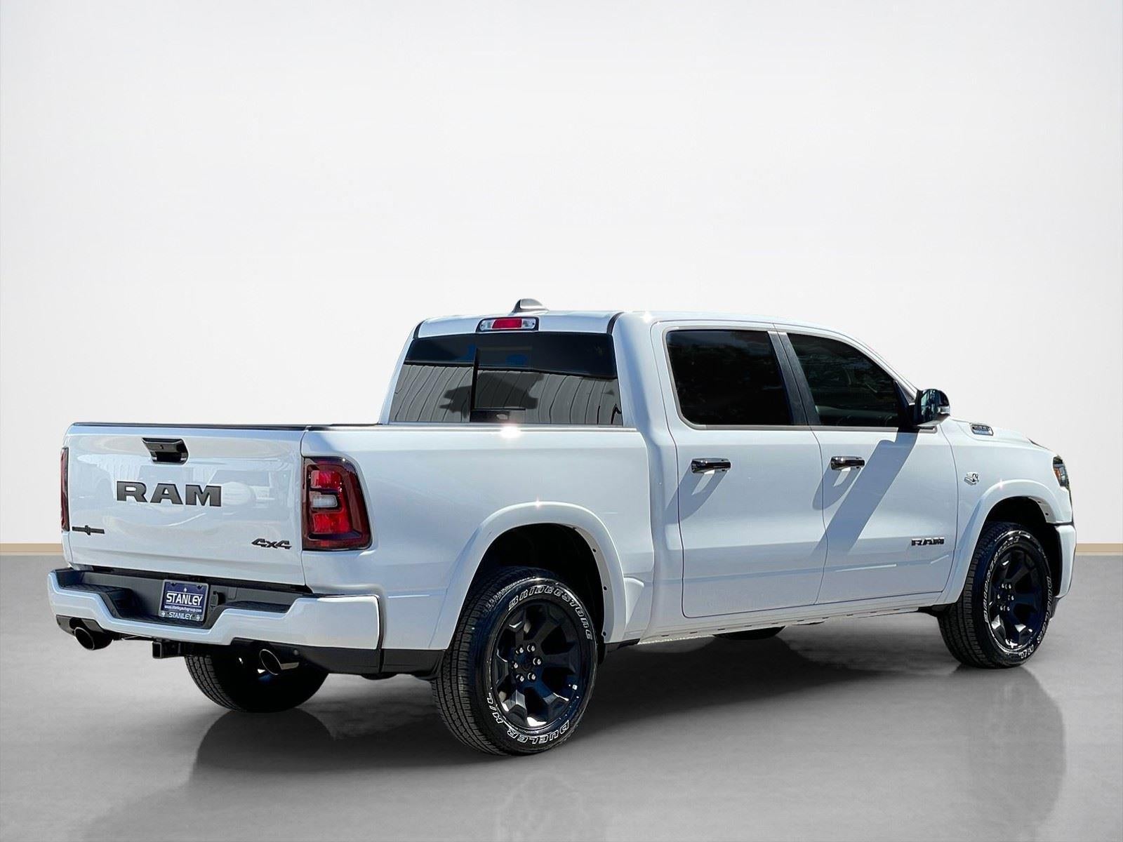 2026 RAM Ram 1500 RAM 1500 LONE STAR CREW CAB 4X4 5'7' BOX