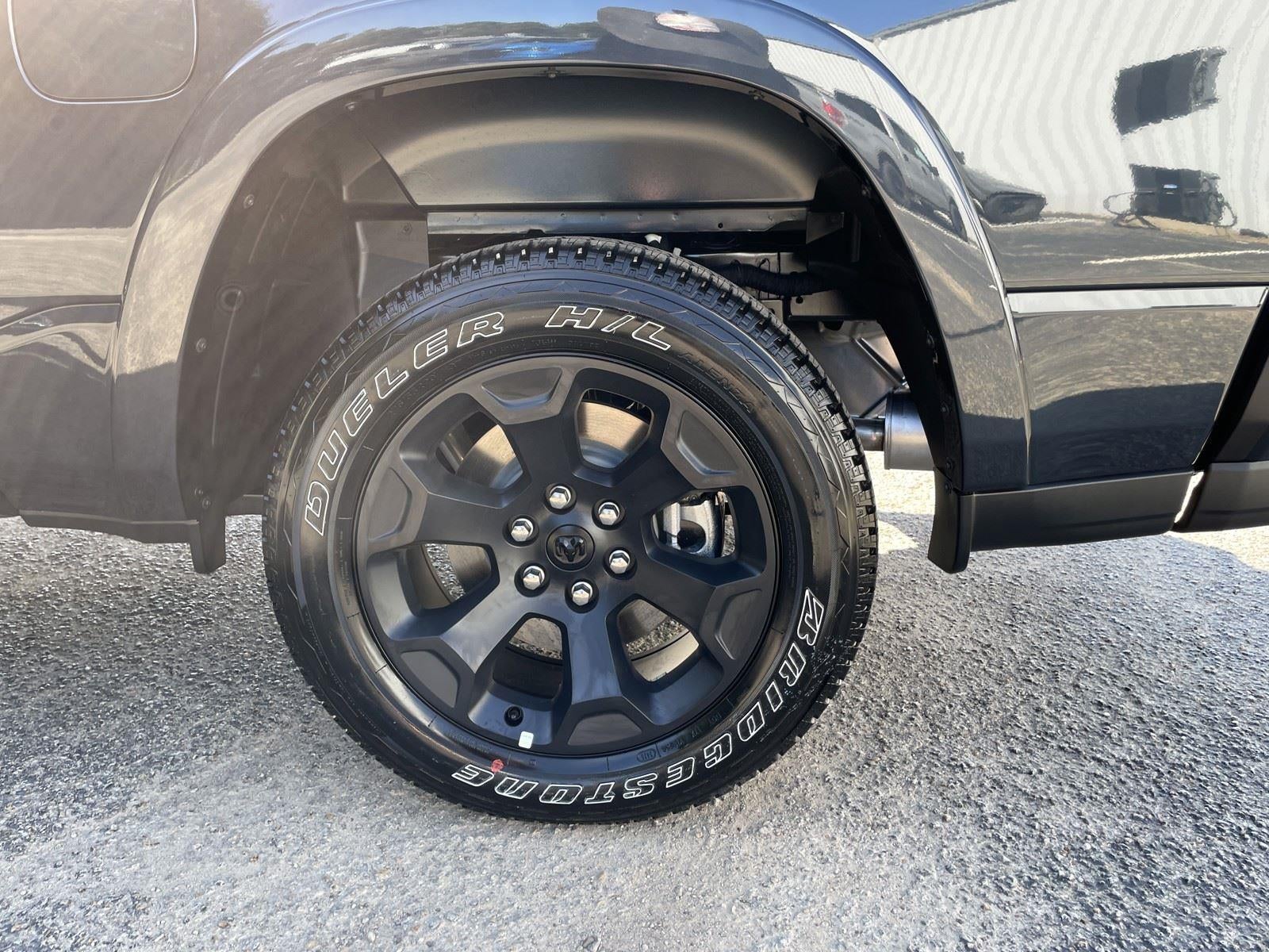 2026 RAM Ram 1500 RAM 1500 LONE STAR CREW CAB 4X4 5'7' BOX