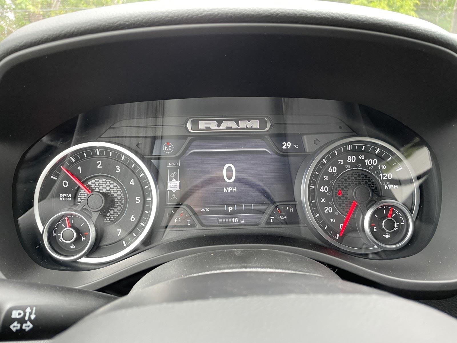 2026 RAM Ram 1500 RAM 1500 LONE STAR CREW CAB 4X4 5'7' BOX