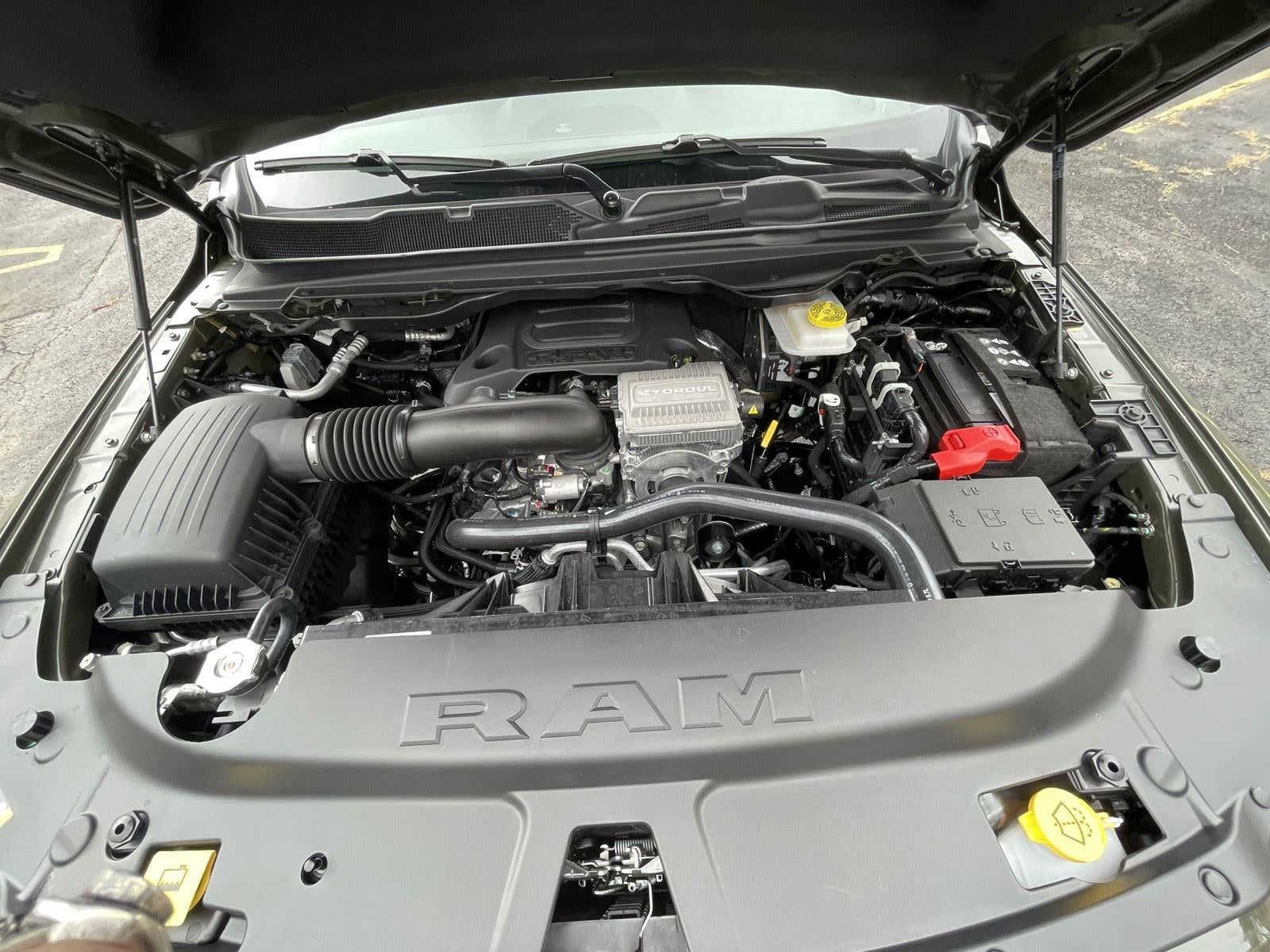 2026 RAM Ram 1500 RAM 1500 LONE STAR CREW CAB 4X4 5'7' BOX