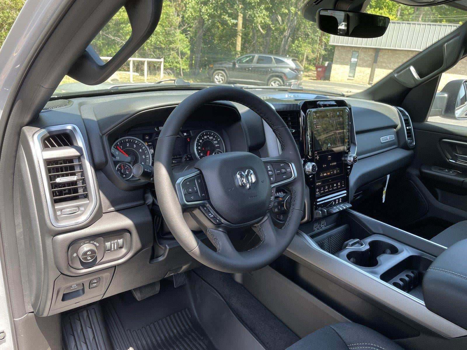 2026 RAM 1500 RAM 1500 LONE STAR CREW CAB 4X4 5'7' BOX