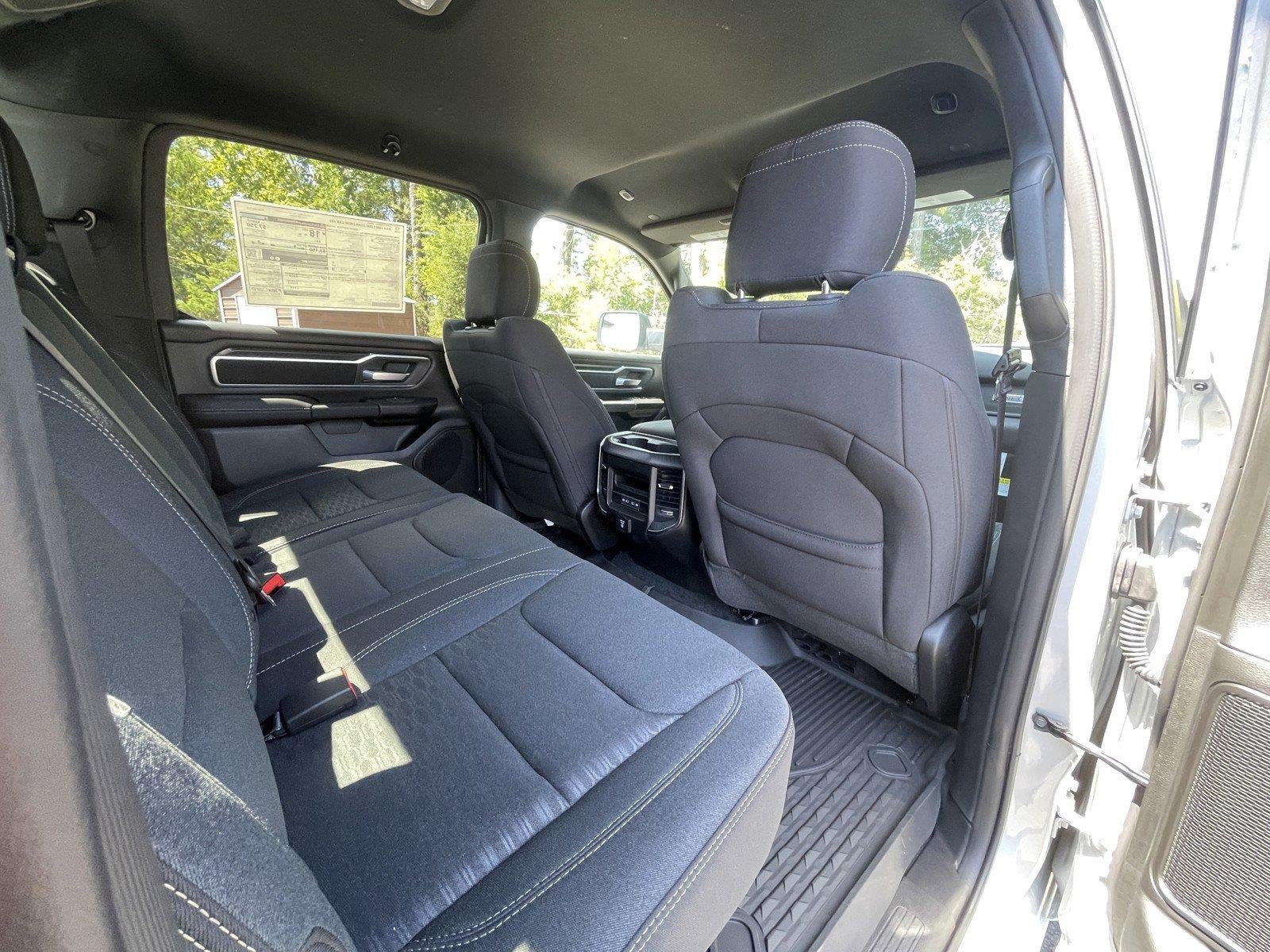 2026 RAM 1500 RAM 1500 LONE STAR CREW CAB 4X4 5'7' BOX