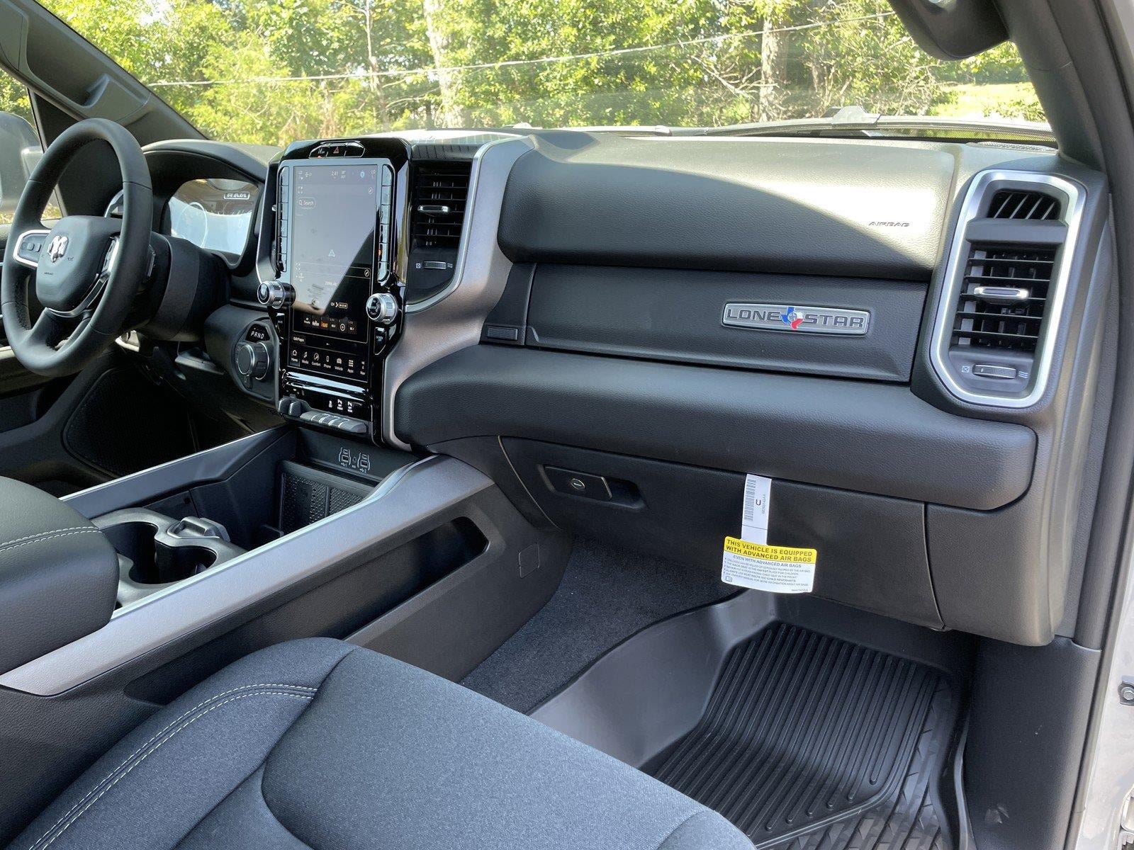 2026 RAM 1500 RAM 1500 LONE STAR CREW CAB 4X4 5'7' BOX