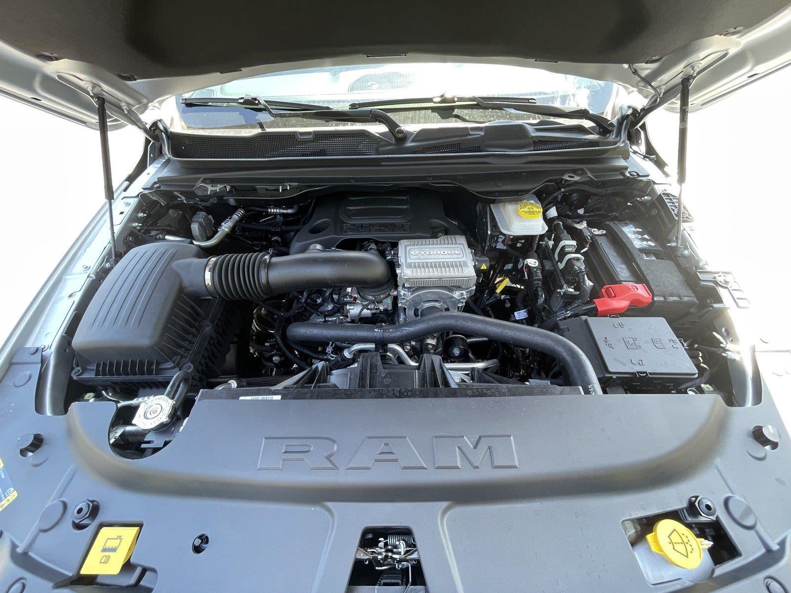 2026 RAM 1500 RAM 1500 LONE STAR CREW CAB 4X4 5'7' BOX