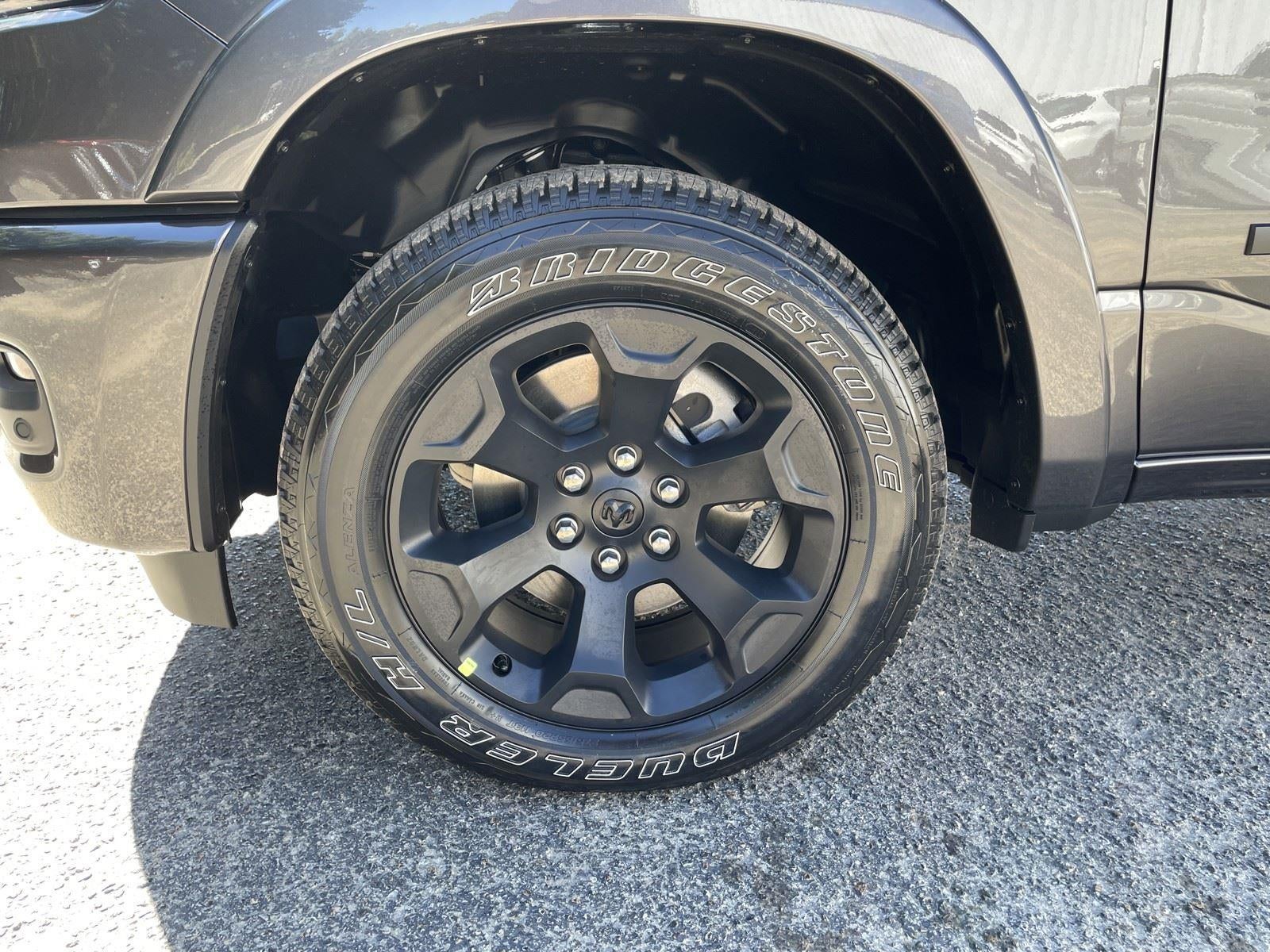 2026 RAM Ram 1500 RAM 1500 LONE STAR CREW CAB 4X4 5'7' BOX