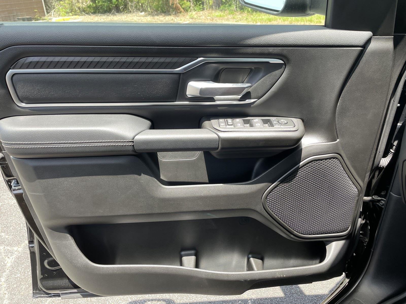 2026 RAM 1500 RAM 1500 LONE STAR CREW CAB 4X4 5'7' BOX