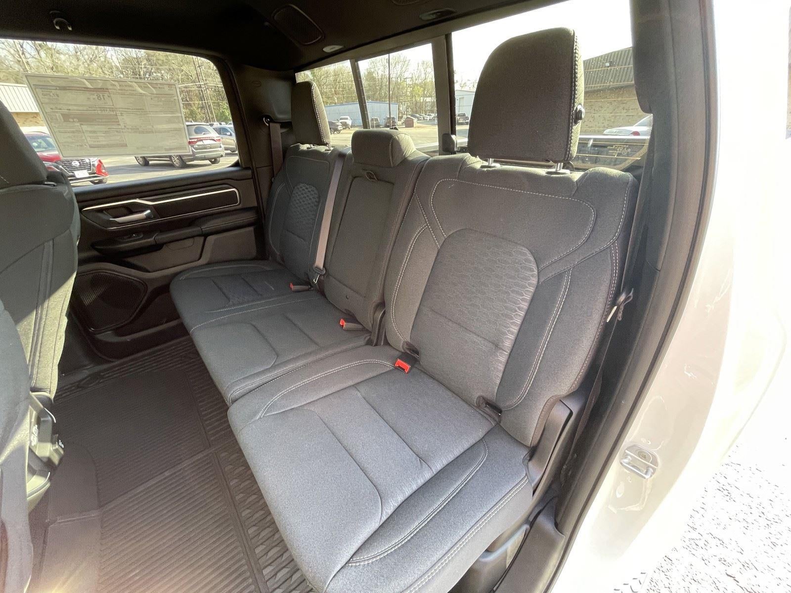 2026 RAM Ram 1500 RAM 1500 LONE STAR CREW CAB 4X4 5'7' BOX