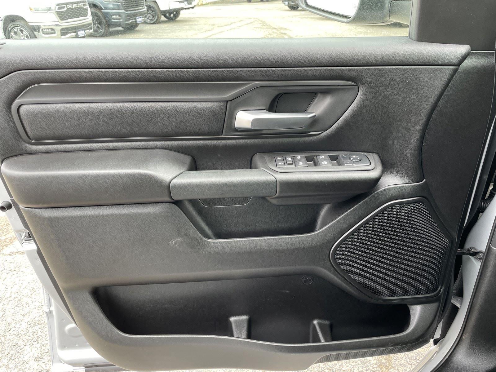 2026 RAM Ram 1500 RAM 1500 WARLOCK CREW CAB 4X4 5'7' BOX