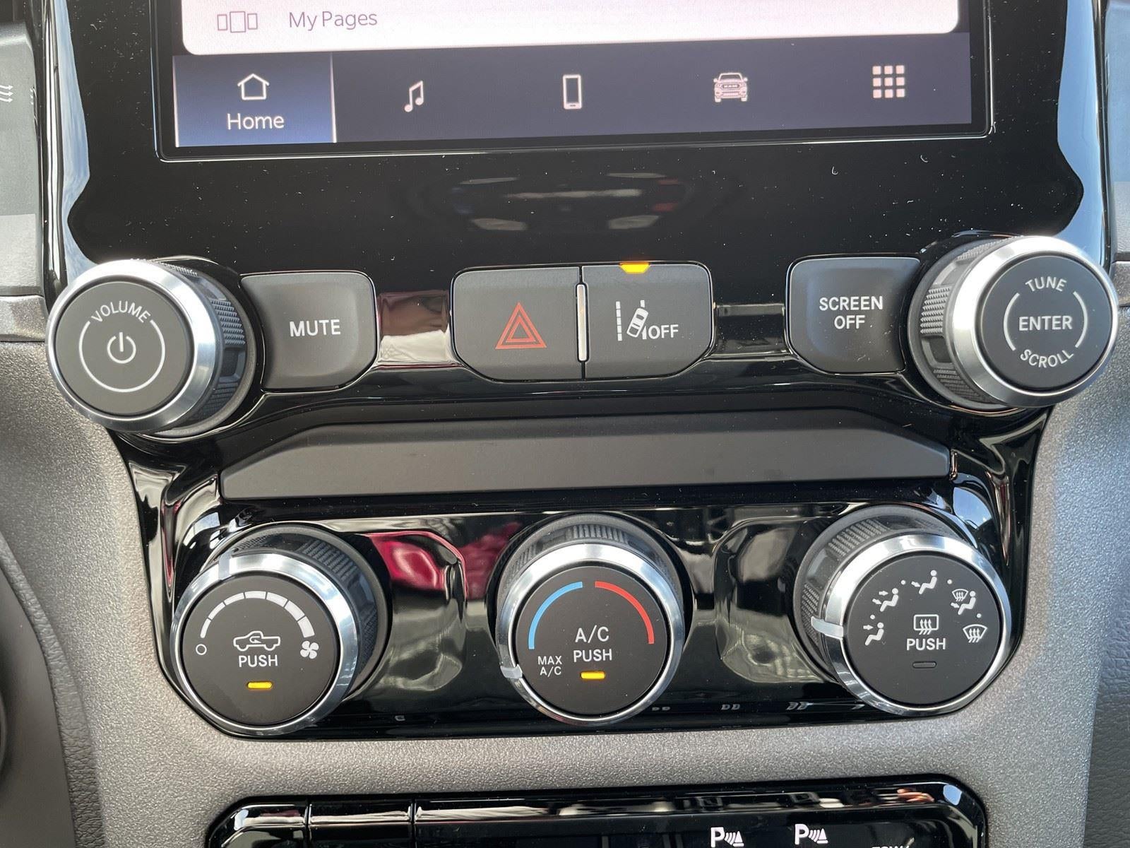 2026 RAM Ram 1500 RAM 1500 TRADESMAN CREW CAB 4X4 5'7' BOX