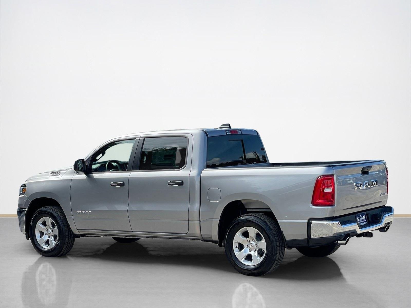 2026 RAM Ram 1500 RAM 1500 TRADESMAN CREW CAB 4X4 5'7' BOX