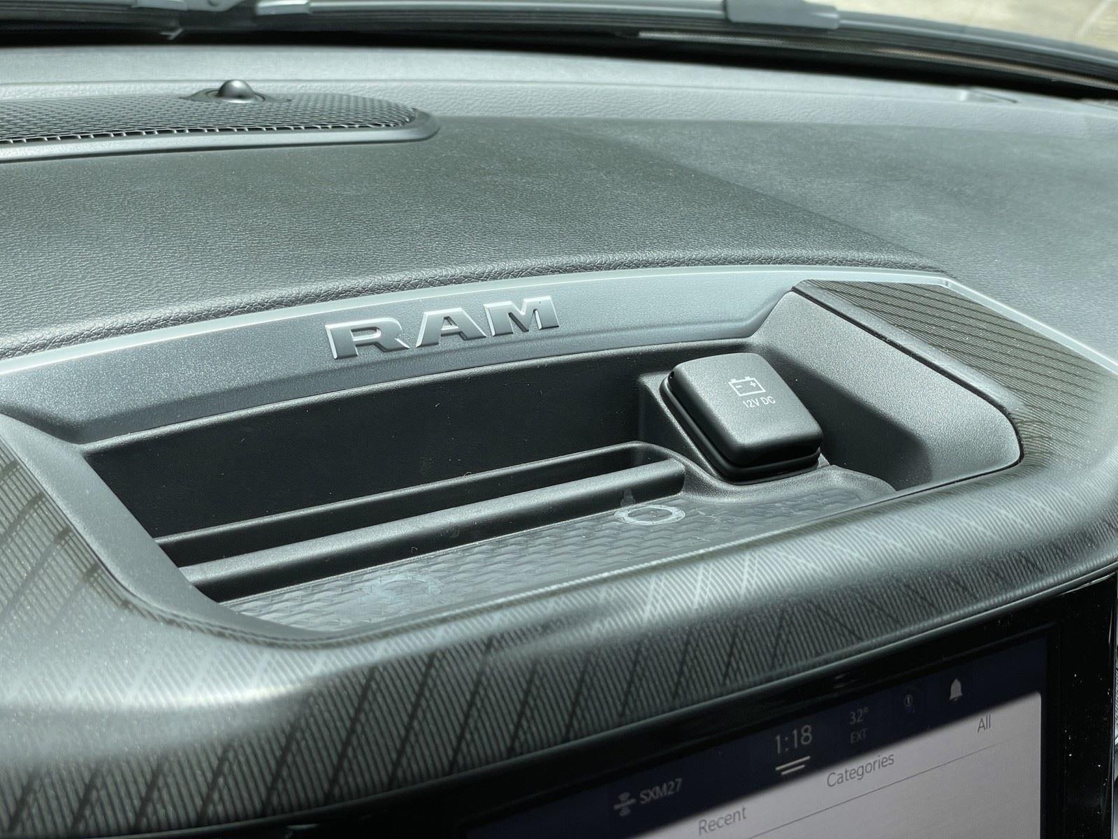 2026 RAM Ram 1500 RAM 1500 EXPRESS CREW CAB 4X4 5'7' BOX