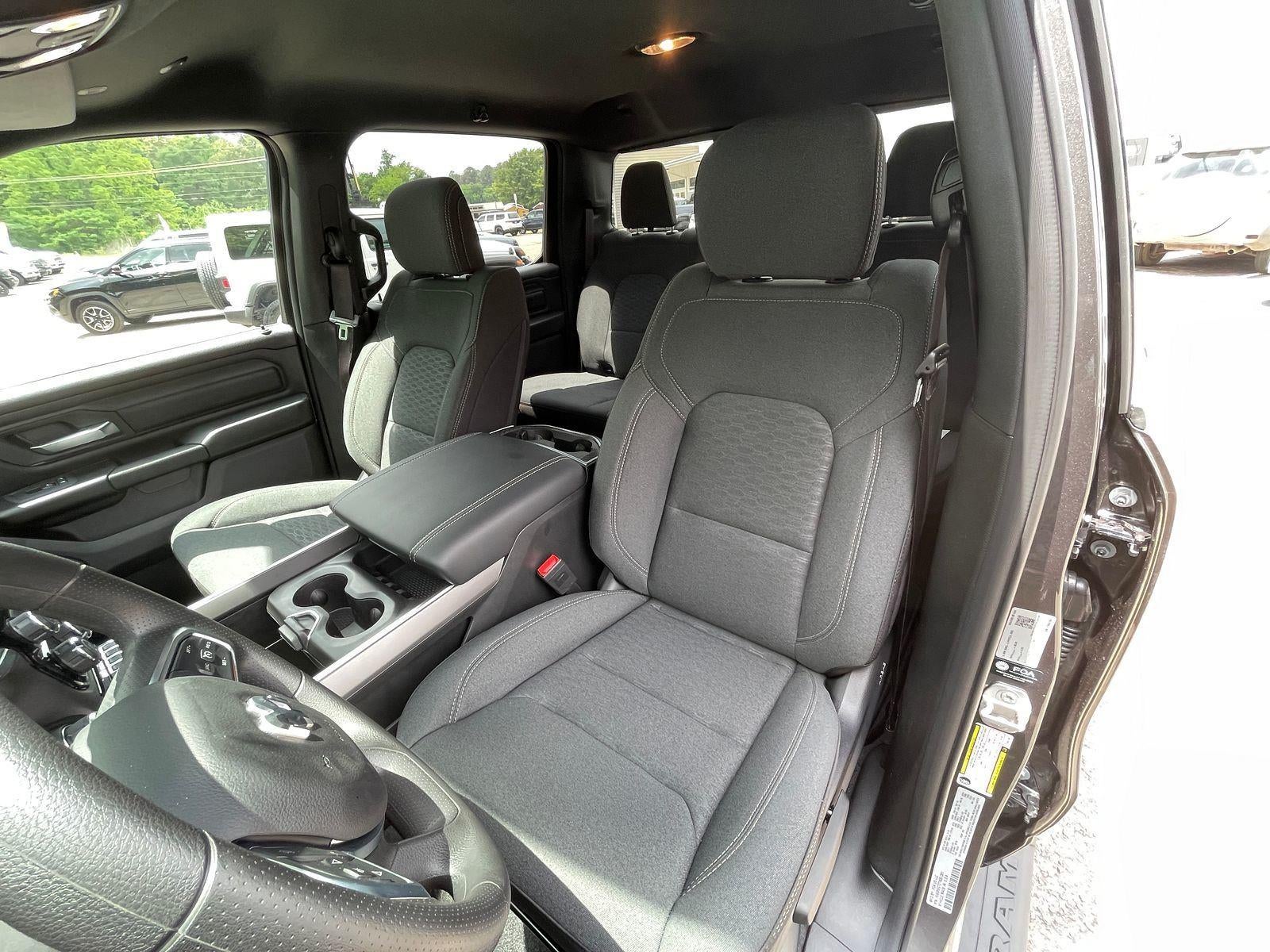 2026 RAM Ram 1500 RAM 1500 EXPRESS CREW CAB 4X4 5'7' BOX