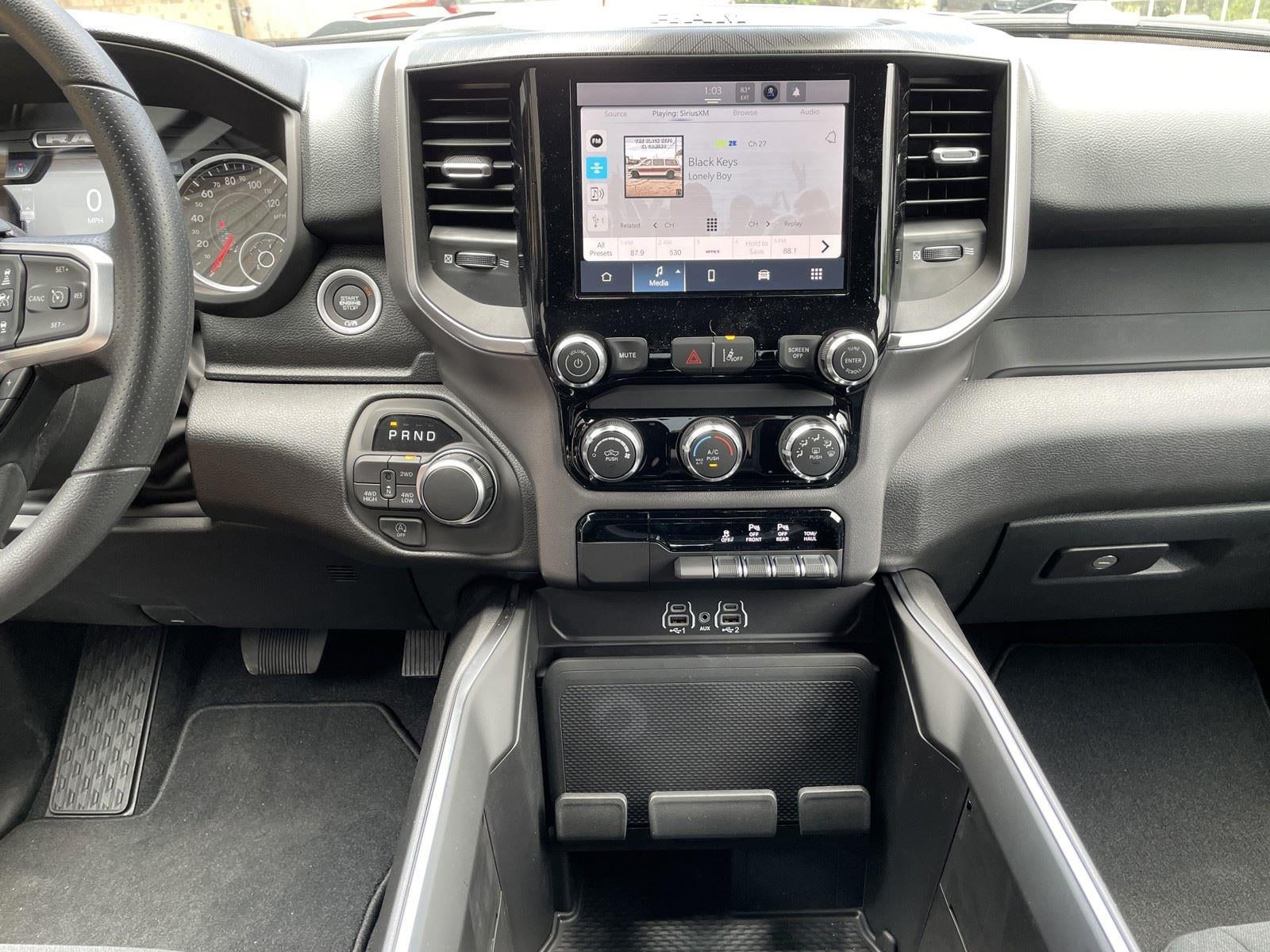 2026 RAM Ram 1500 RAM 1500 EXPRESS CREW CAB 4X4 5'7' BOX