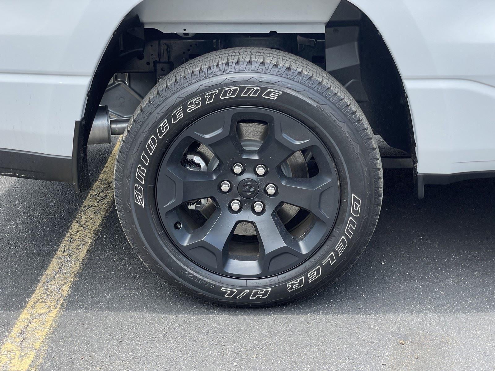 2026 RAM Ram 1500 RAM 1500 EXPRESS CREW CAB 4X4 5'7' BOX