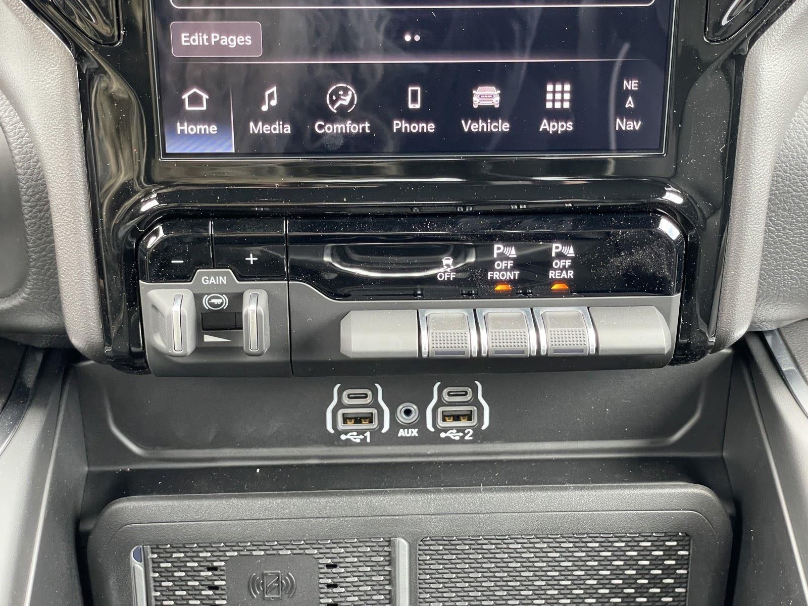 2026 RAM Ram 1500 RAM 1500 LARAMIE CREW CAB 4X4 5'7' BOX