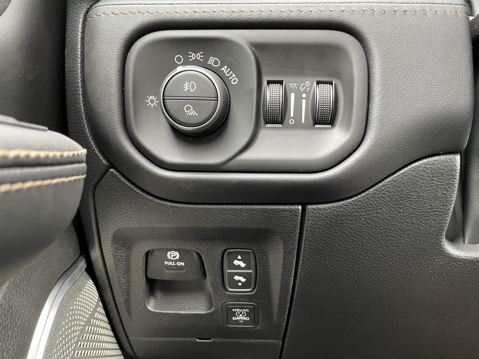 2026 RAM Ram 1500 RAM 1500 TUNGSTEN CREW CAB 4X4