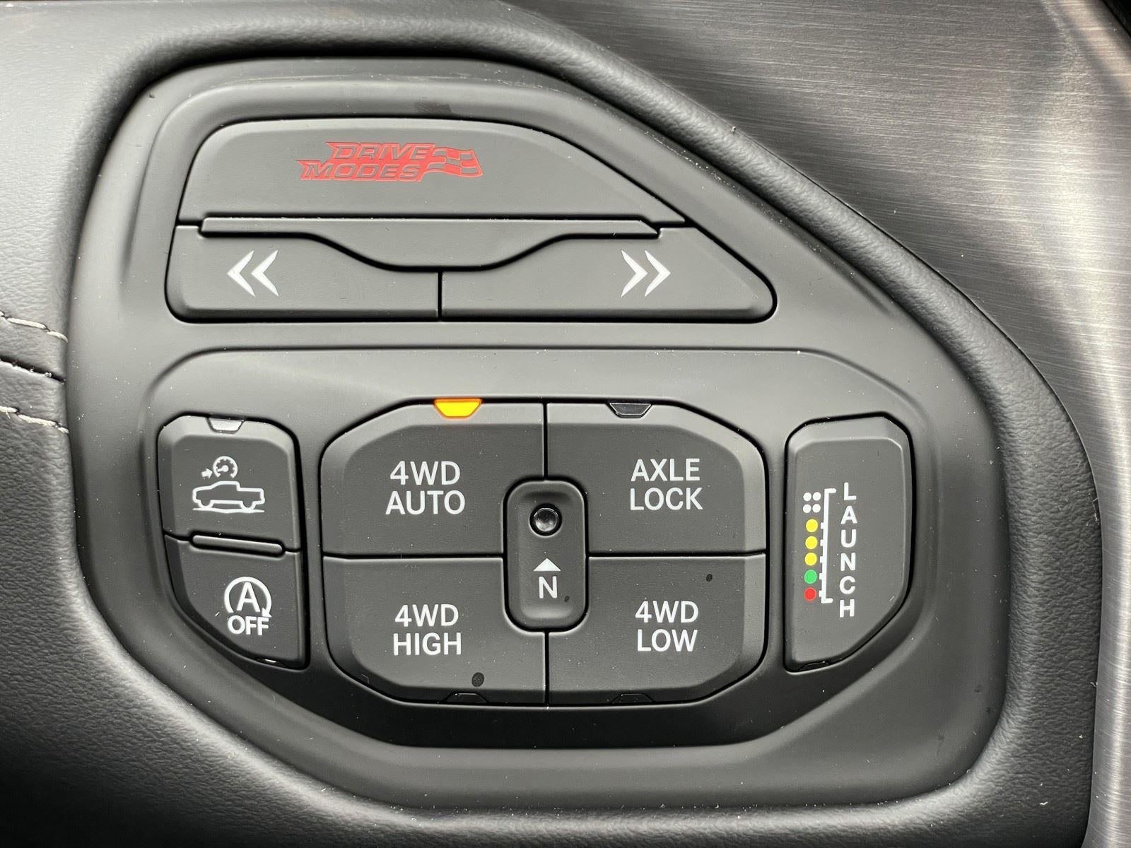 2026 RAM Ram 1500 RAM 1500 RHO CREW CAB 4X4 5'7' BOX