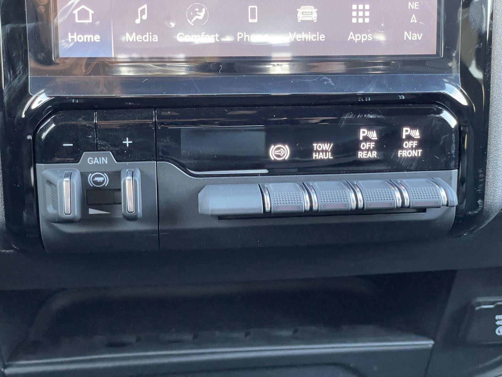 2026 RAM Ram 2500 RAM 2500 TRADESMAN CREW CAB 4X4 6'4' BOX