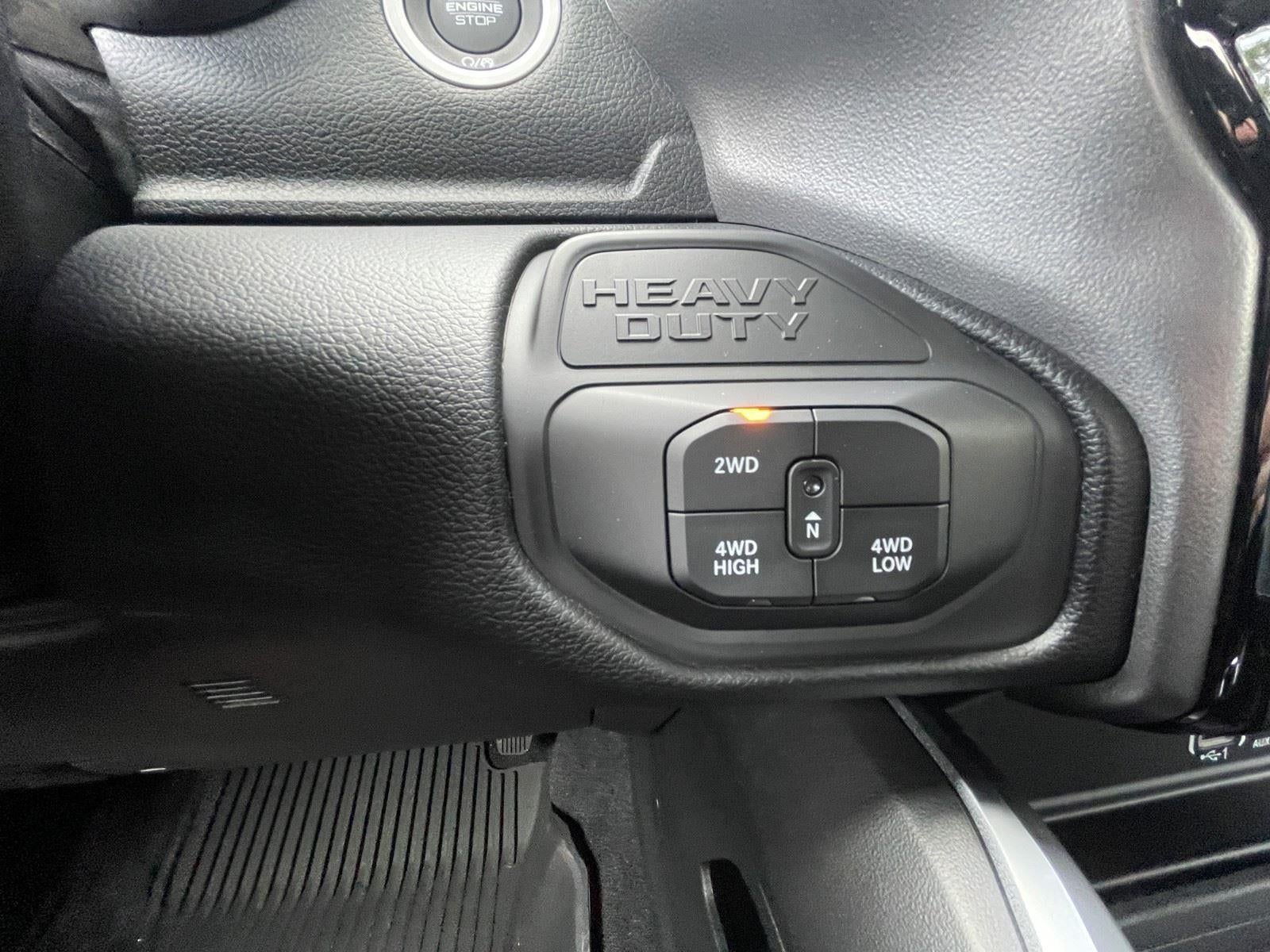 2025 RAM Ram 2500 RAM 2500 LONE STAR CREW CAB 4X4 6'4' BOX