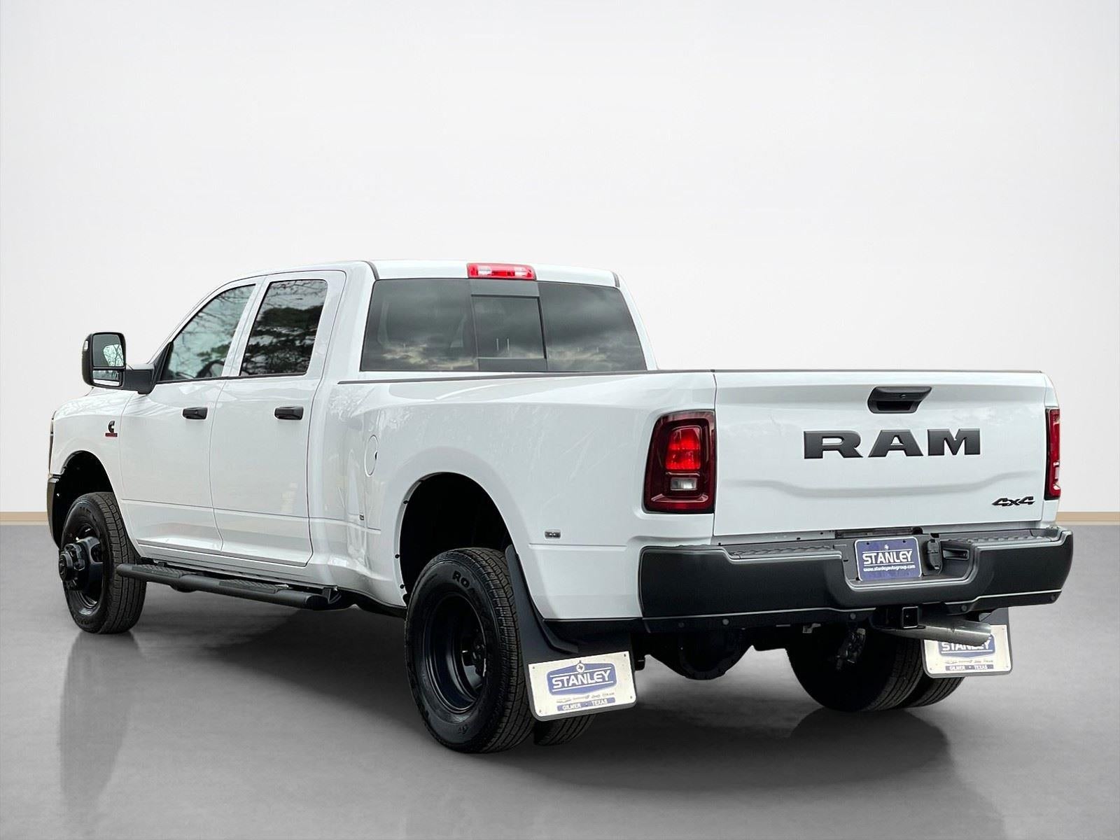 2026 RAM Ram 3500 RAM 3500 TRADESMAN CREW CAB 4X4 8' BOX