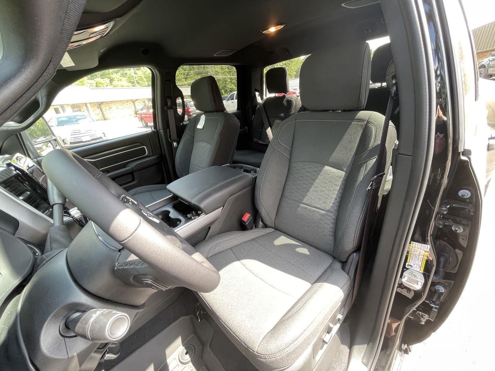 2026 RAM Ram 3500 RAM 3500 LONE STAR CREW CAB 4X4 8' BOX