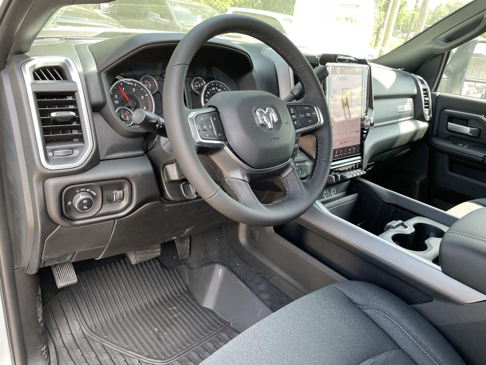 2026 RAM Ram 3500 RAM 3500 LONE STAR CREW CAB 4X4 8' BOX