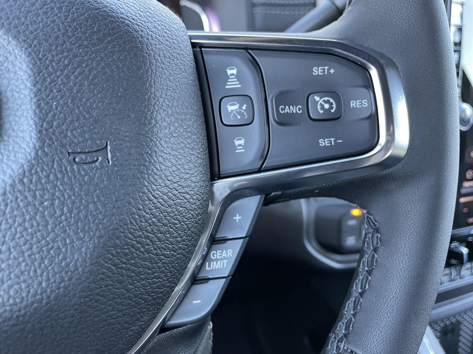 2026 RAM Ram 3500 RAM 3500 LARAMIE CREW CAB 4X4 8' BOX