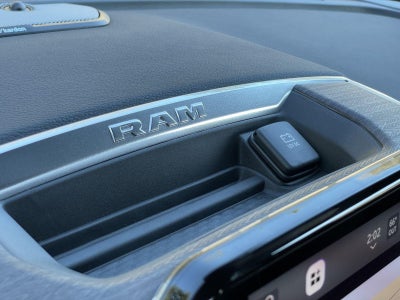 2026 RAM Ram 3500 RAM 3500 LARAMIE CREW CAB 4X4 8' BOX