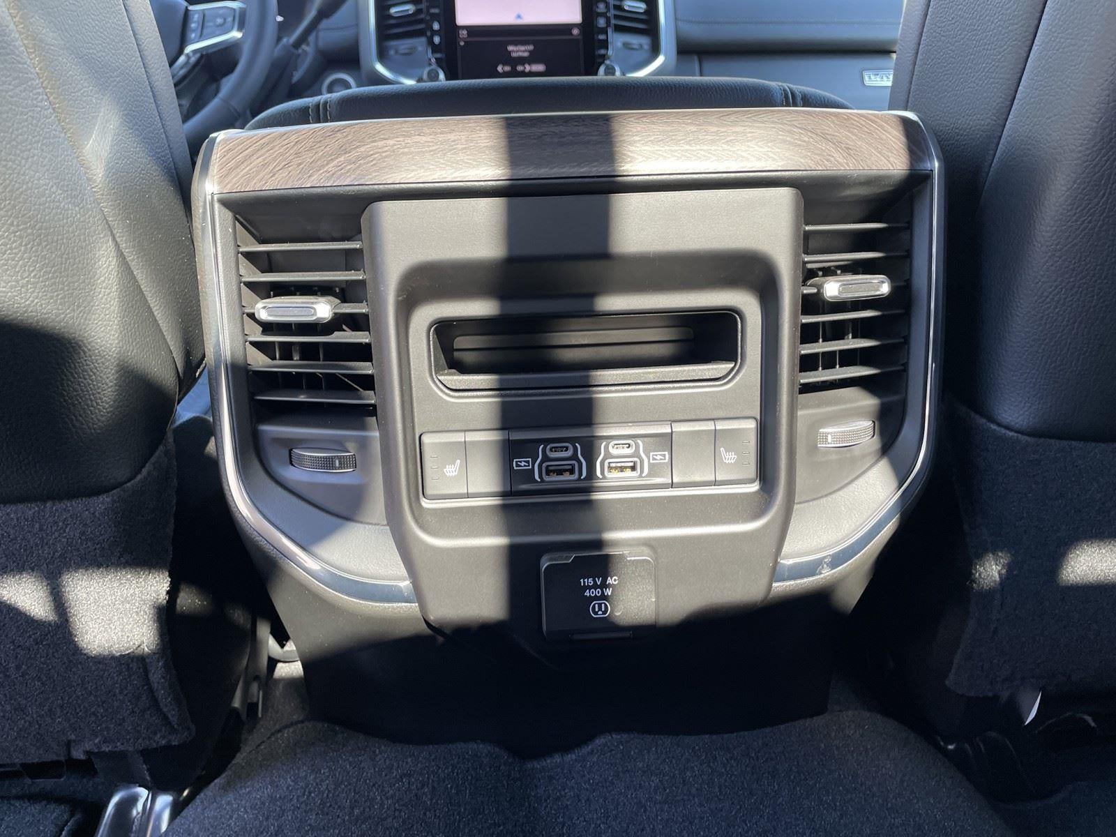 2026 RAM Ram 3500 RAM 3500 LARAMIE CREW CAB 4X4 8' BOX