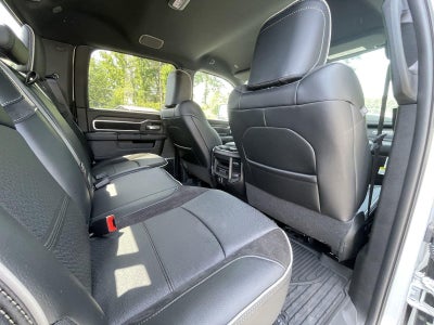 2026 RAM Ram 3500 RAM 3500 LARAMIE CREW CAB 4X4 8' BOX