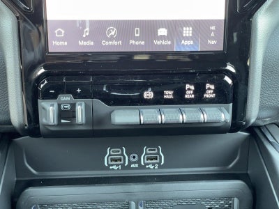 2026 RAM Ram 3500 RAM 3500 LARAMIE CREW CAB 4X4 8' BOX