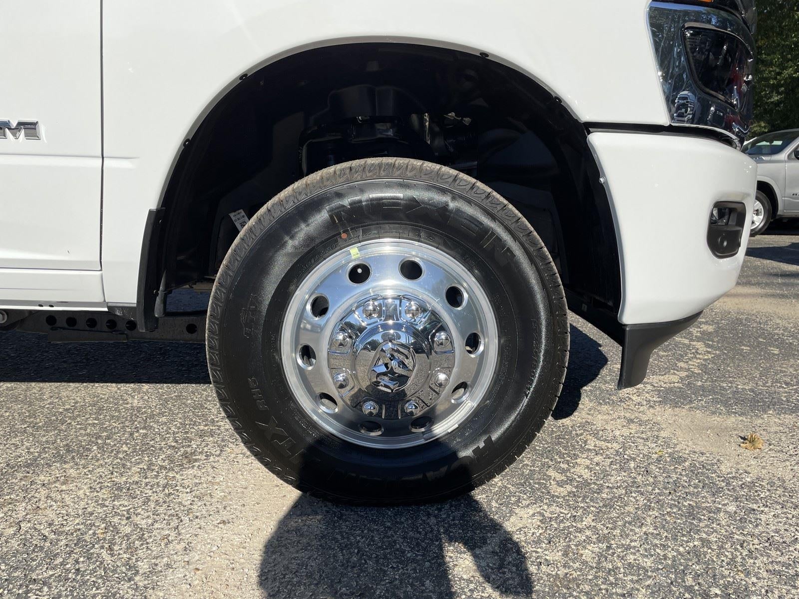 2026 RAM Ram 3500 RAM 3500 LARAMIE CREW CAB 4X4 8' BOX