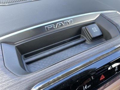 2026 RAM Ram 3500 RAM 3500 LARAMIE CREW CAB 4X4 8' BOX