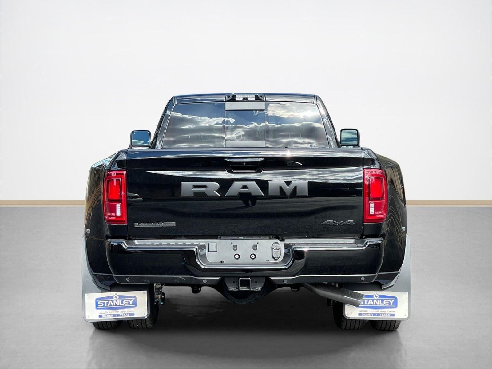 2026 RAM Ram 3500 RAM 3500 LARAMIE CREW CAB 4X4 8' BOX