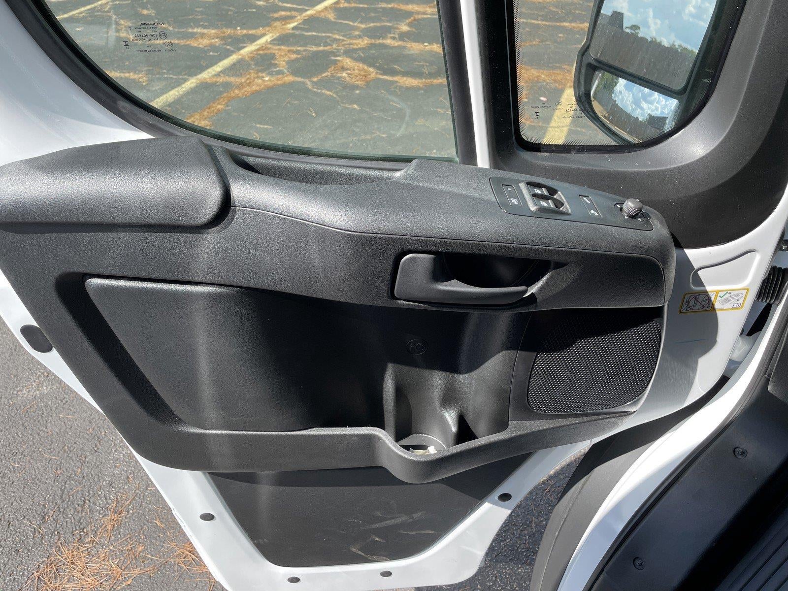 2027 RAM ProMaster Cargo Van Tradesman