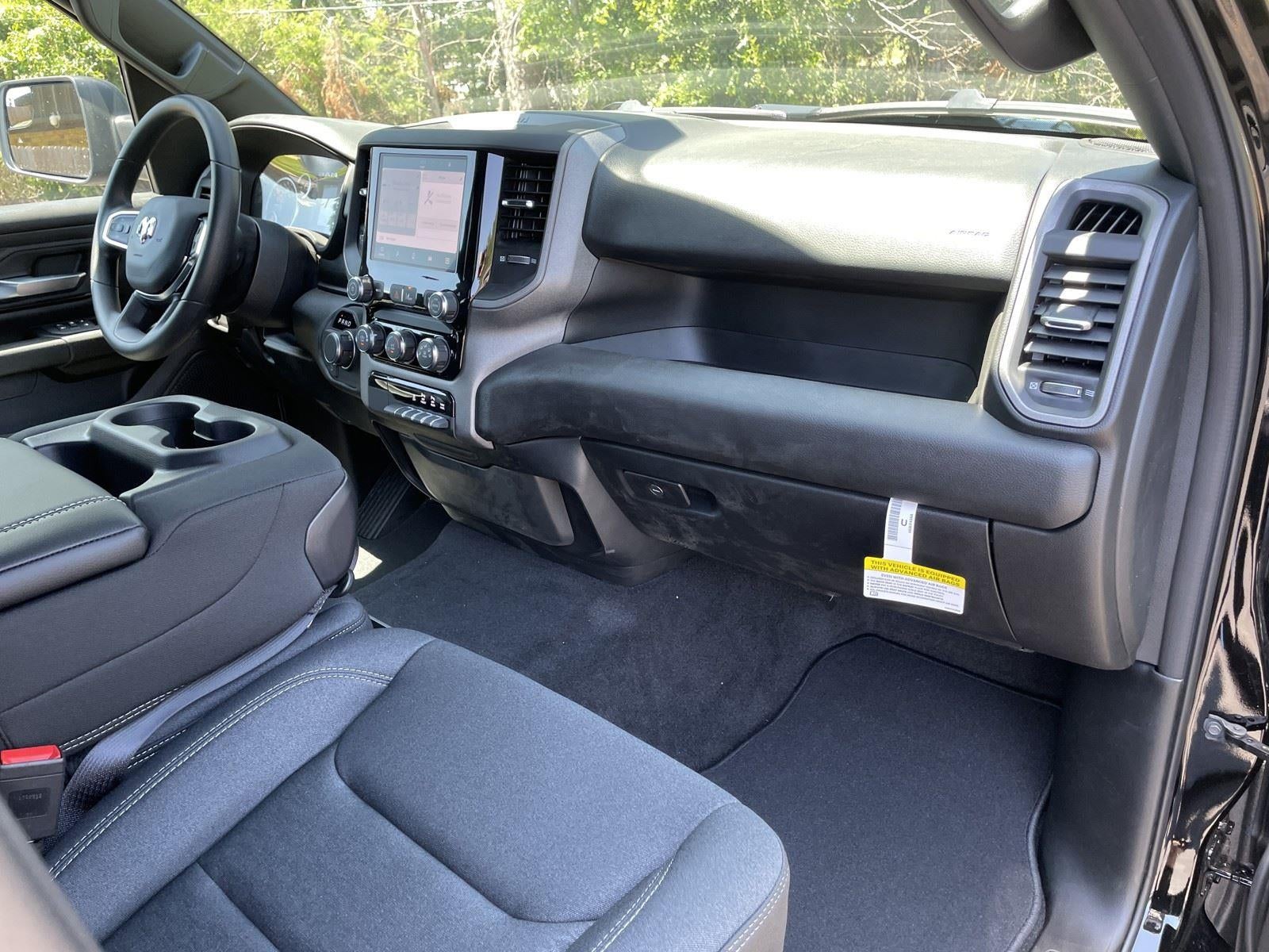 2026 RAM Ram 1500 RAM 1500 EXPRESS CREW CAB 4X2 5'7' BOX
