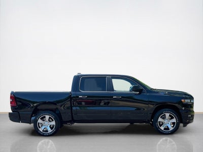 2026 RAM Ram 1500 RAM 1500 EXPRESS CREW CAB 4X2 5'7' BOX