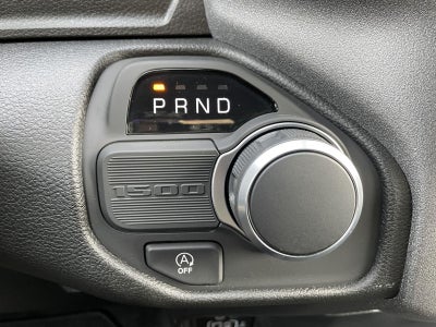 2025 RAM Ram 1500 RAM 1500 TRADESMAN CREW CAB 4X2 5'7' BOX