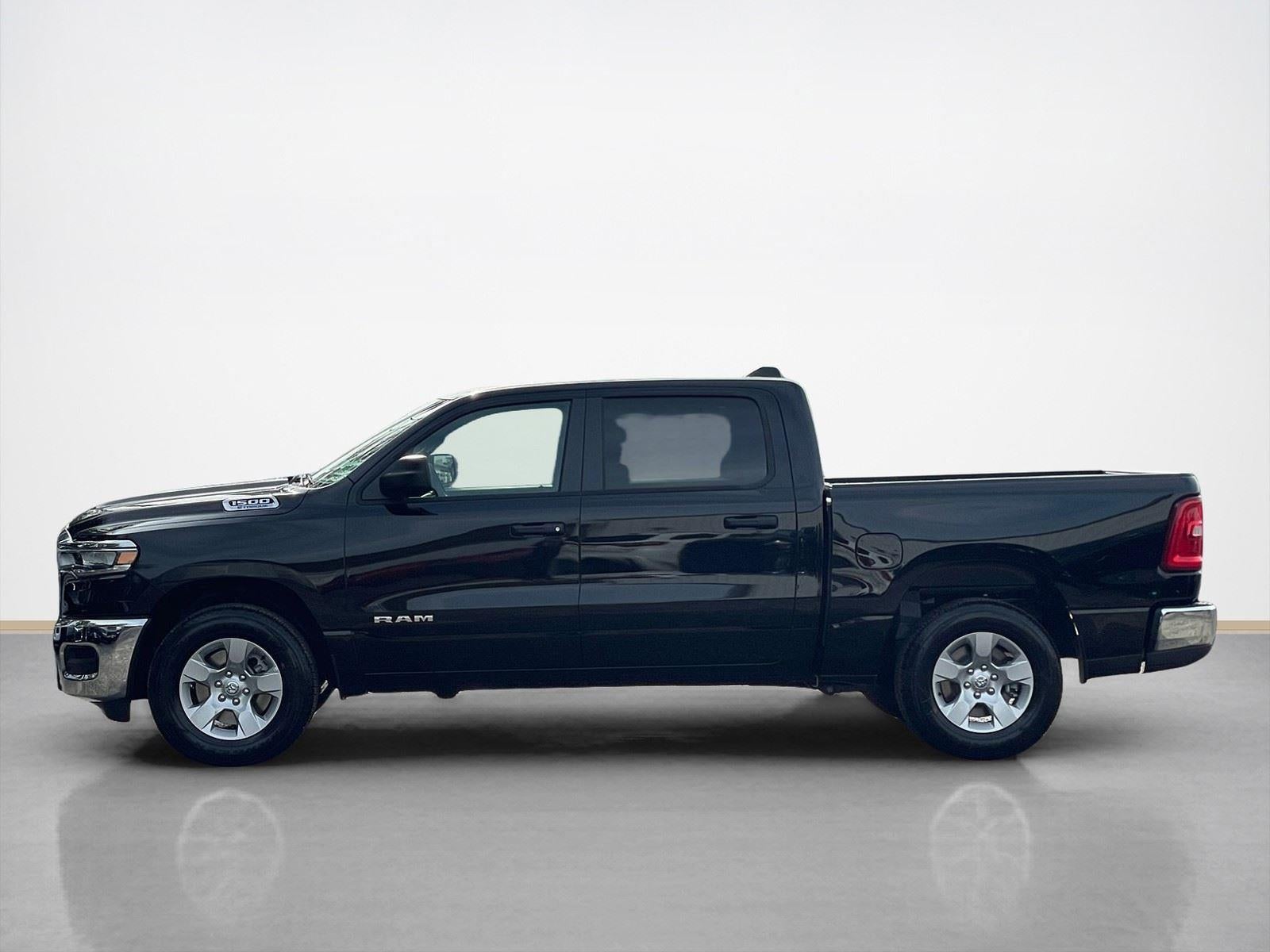 2025 RAM Ram 1500 RAM 1500 TRADESMAN CREW CAB 4X2 5'7' BOX