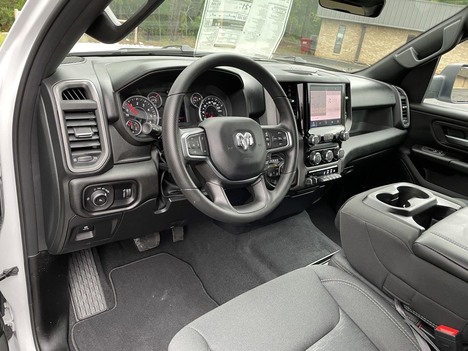 2026 RAM Ram 1500 RAM 1500 TRADESMAN CREW CAB 4X4 5'7' BOX