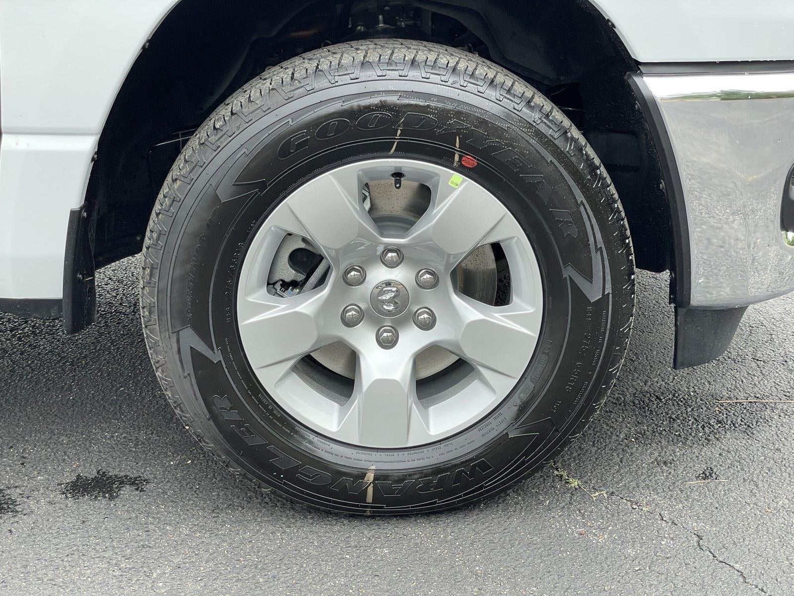 2026 RAM Ram 1500 RAM 1500 TRADESMAN CREW CAB 4X4 5'7' BOX