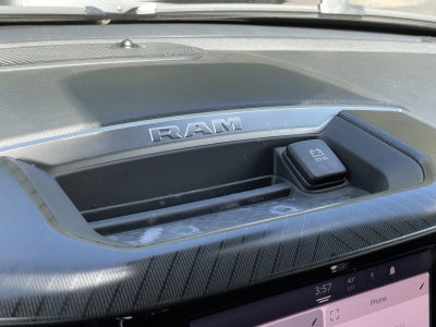 2026 RAM 1500 RAM 1500 EXPRESS CREW CAB 4X4 5'7' BOX