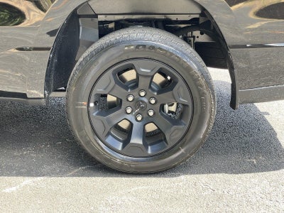 2026 RAM 1500 RAM 1500 EXPRESS CREW CAB 4X4 5'7' BOX