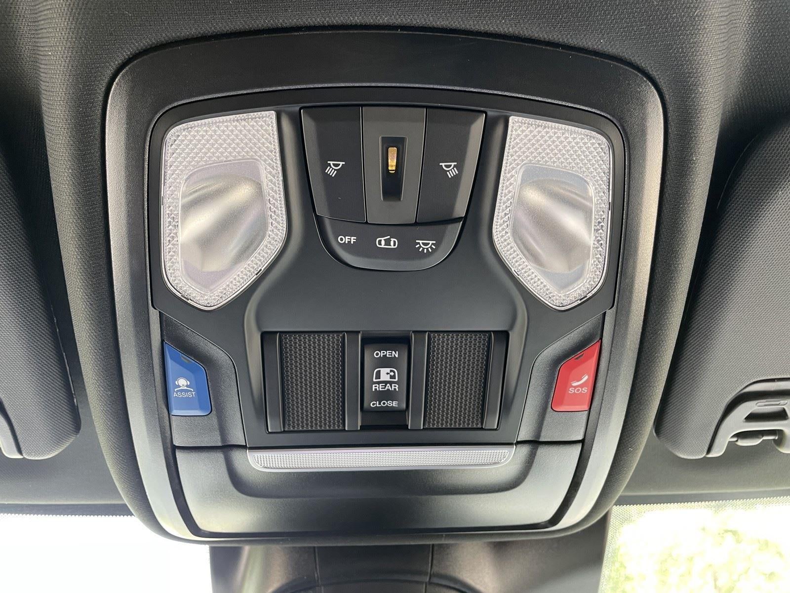 2026 RAM 2500 RAM 2500 TRADESMAN CREW CAB 4X4 6'4' BOX