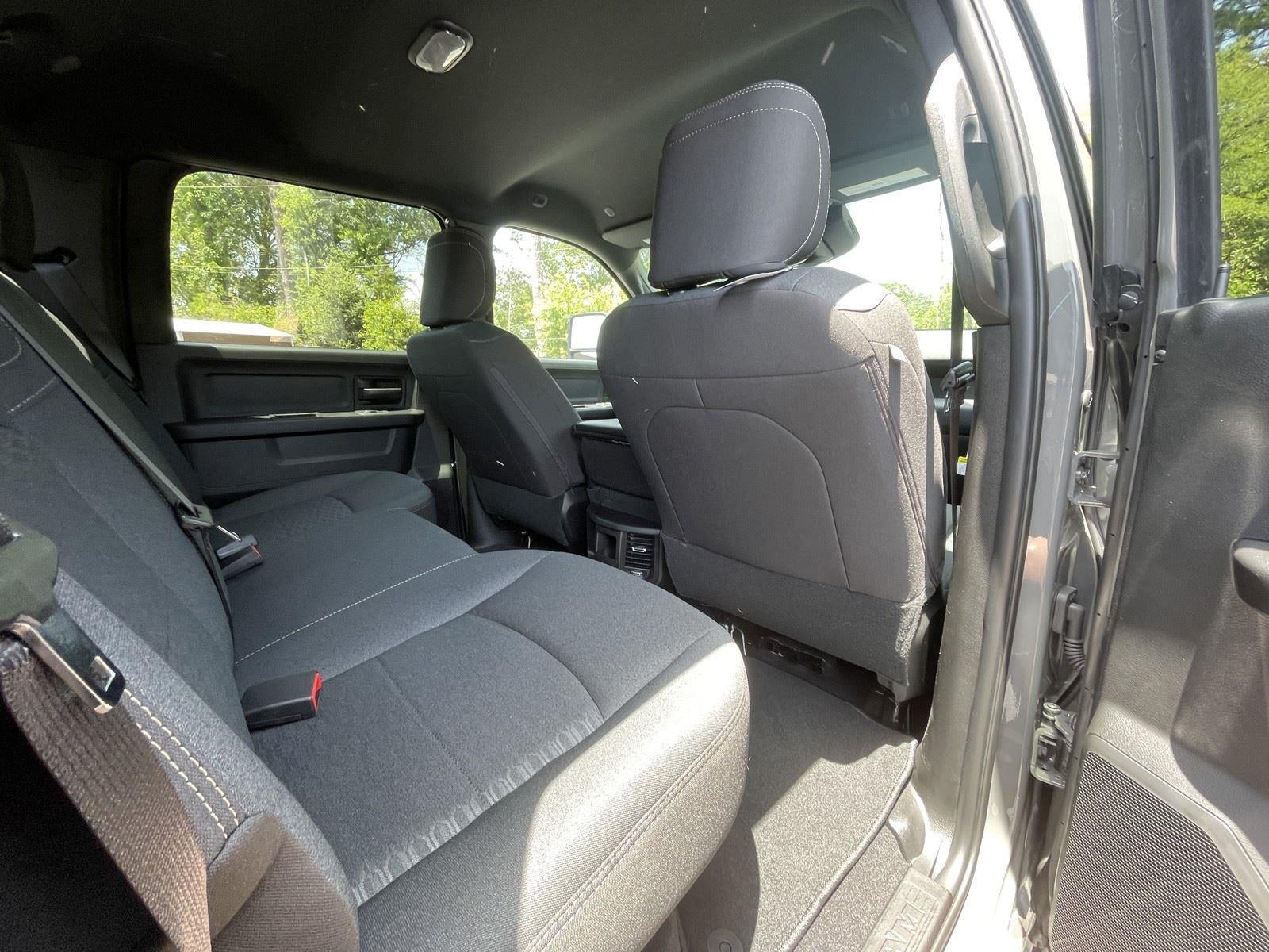 2026 RAM 2500 RAM 2500 TRADESMAN CREW CAB 4X4 6'4' BOX