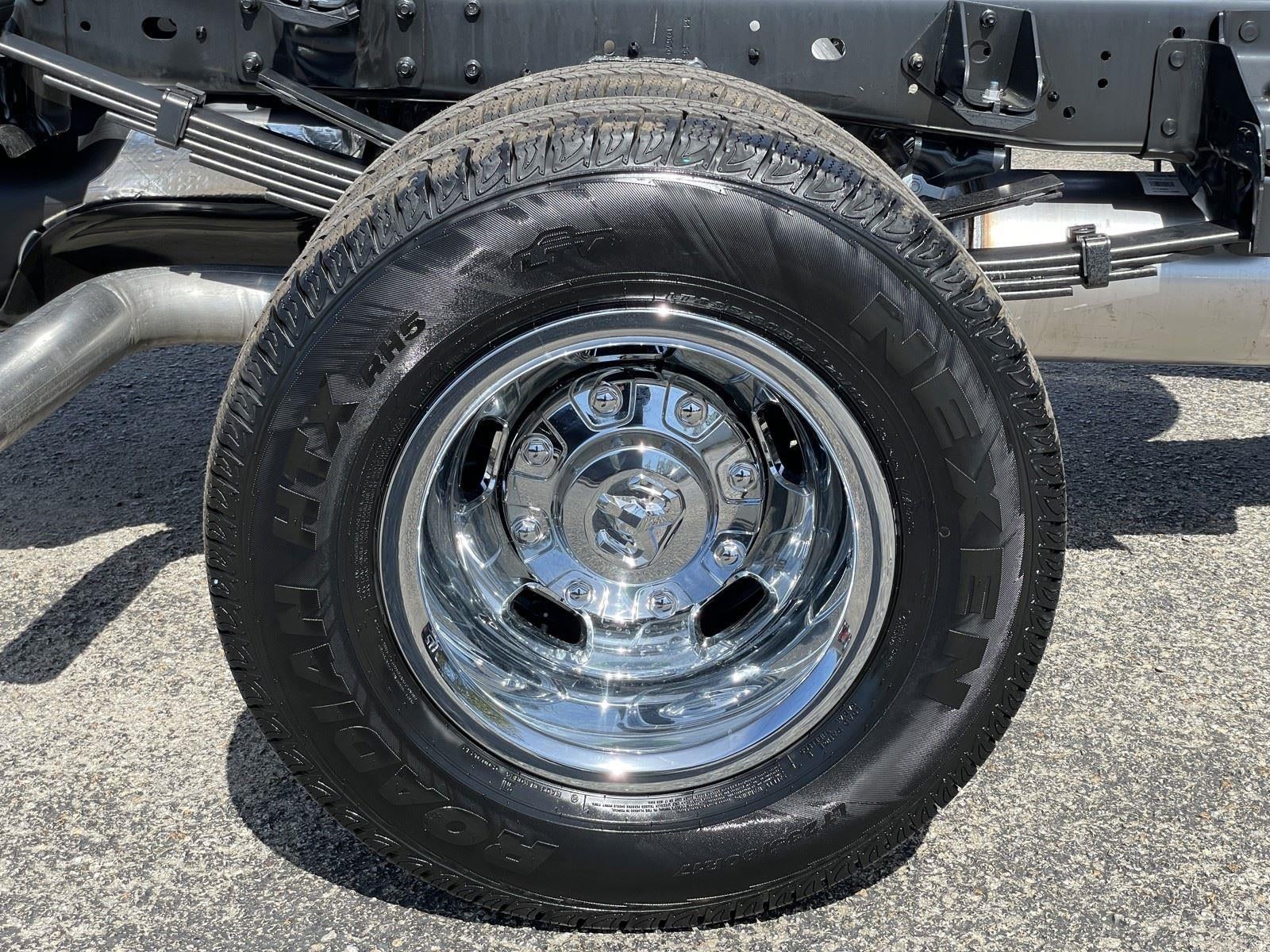 2026 RAM Ram 3500 Chassis Cab RAM 3500 TRADESMAN CREW CAB CHASSIS 4X4 60' CA